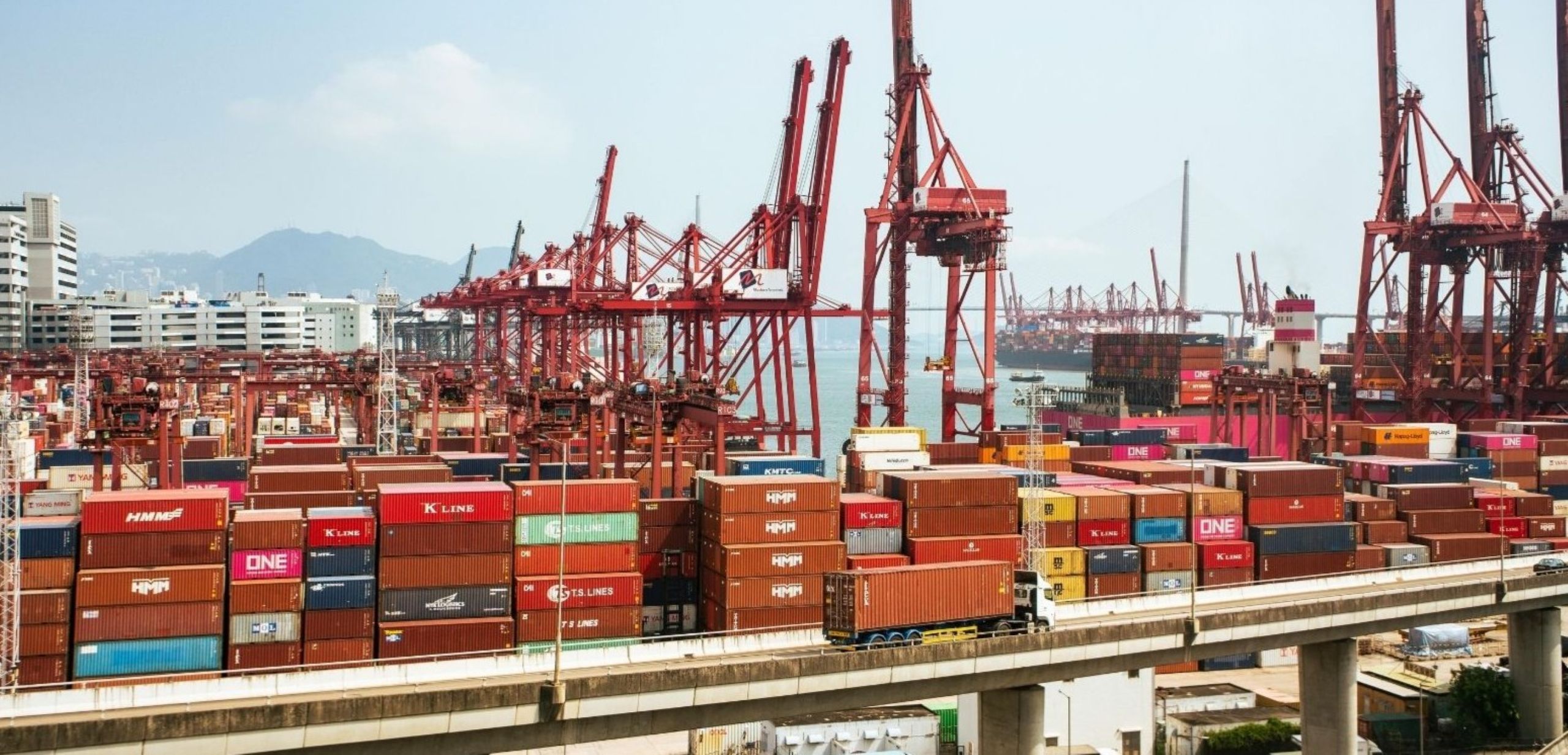 Logistics hub India with JNPT port expansion handling container ships and supply chain operations