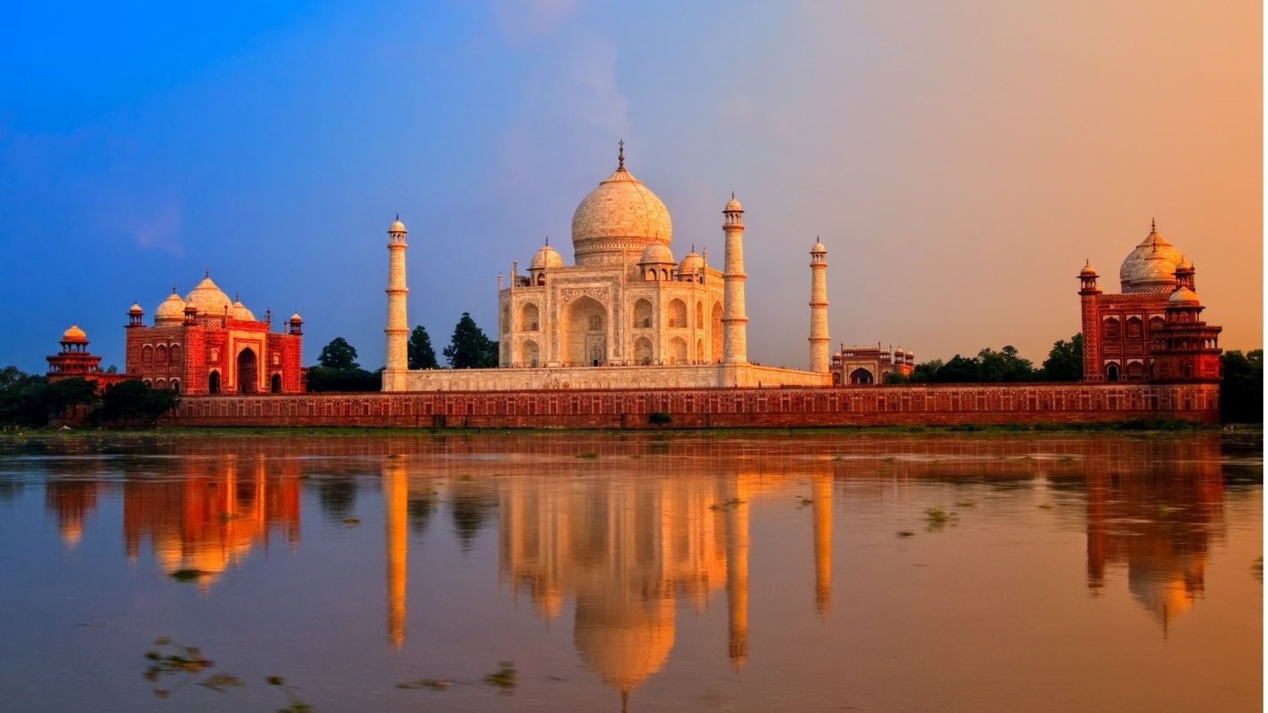Heritage tourism at Taj Mahal showing cultural site economics and visitor revenue in India